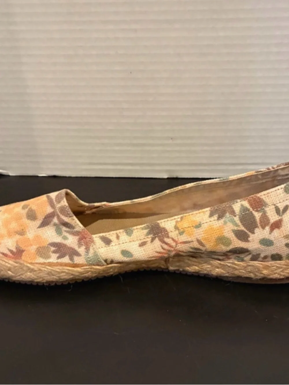 L.L. Bean Peach Floral Canvas Jute Espadrille Flats- 7M